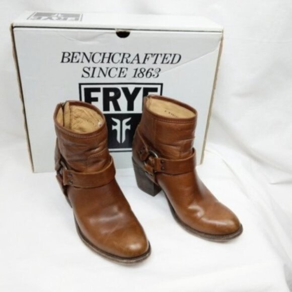 Frye Tabitha Short Harness Brown Booties 6 - Picture 1 of 8